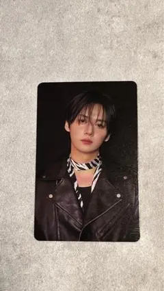 2025年最新】leeknow トレカの人気アイテム - メルカリ