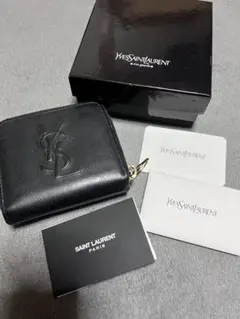オイチさま専用　Yves Saint Laurent ブラックレザー二つ折り財布