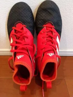 adidas サッカー トレーニングシューズ 赤黒　X17.3 22.5cm
