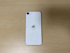 Apple iPhone SE (第3世代) ホワイト 本体　64GB