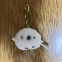 シマエナガ　ぬいぐるみキーホルダー　黄緑