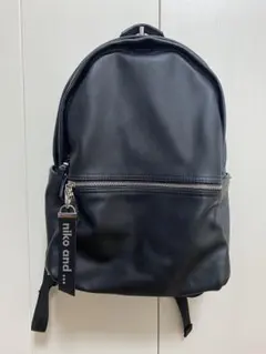 ブラック バックパック