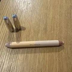 shu uemura カバー クレヨン 3YR ライト/ミディアムのサムネイル