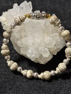 Item thumbnail for item 017684ff-ac2e-424d-81e6-4444a3fe34e6