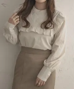 Ambre Ciel ストライプフリルシャツ／【WEB/EC限定商品】のサムネイル