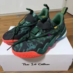 adidas Trae Young 1のサムネイル