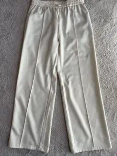 【美品】GU ホワイト ストレートパンツ　L