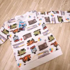 【新品 タグ付き】きかんしゃトーマス 裏起毛 トレーナー 100cm