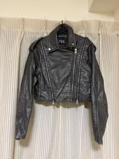 ZARAフェイクレザー　ライダースジャケット