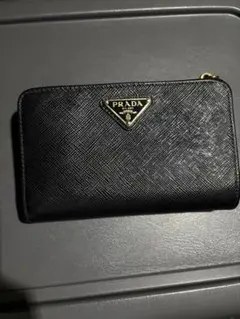 ハ*ト様 PRADA 二つ折り財布