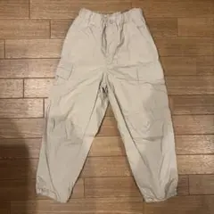 130cm ベージュ ユニクロ　カーゴパンツ