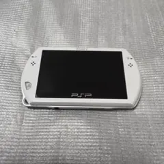 PSPGO パールホワイト 本体 7121 - メルカリ