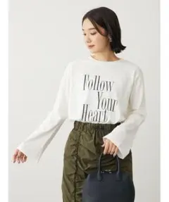 Petit　Fleur　ロゴptフレアスリーブロンT Fサイズ　白　英字プリントのサムネイル