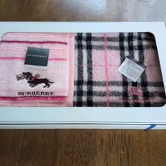 BURBERRY タオルハンカチ２枚 セット未使用