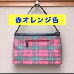 希少 MIU MIU ショルダーバッグ 90s ホログラム エナメル ロゴ型押し
