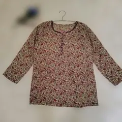 花柄 長袖　オシャレシャツ
