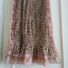 イタリア製　ヒョウ柄シフォンストール　53x156　桃色