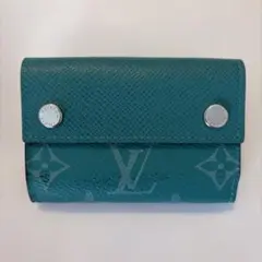 ルイヴィトン M67626 ディスカバリー コンパクト ウォレット