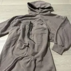 Item thumbnail for item 68ffa328-e4a1-4ada-946b-9bf02ab6c34f