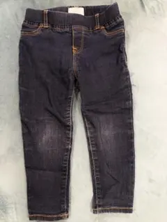 Item thumbnail for item 3320c371-a183-4d3e-81bf-9bbd6112659f