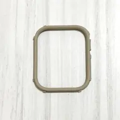 Apple Watch Serie 8 / 7 45mmケース リム グレージュ