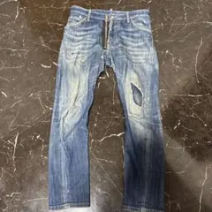 DSQUARED2 ダメージブルーデニム