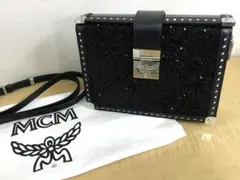 美品 MCM クラッチバッグ ショルダーバッグ 黒 ブラック スワロフスキーのサムネイル