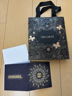 DECORTÉ 花柄ショップ袋とCHANELカード