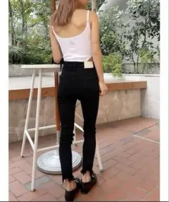 ブラック デニム