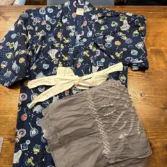 子供用和風着物 紺色 多色模様