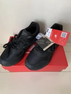 ニューバランス MW880GB6 ゴアテックス 26.0cm 4E ブラック