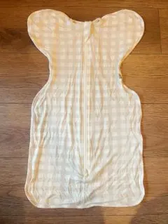 【新品未使用】コニー Newborn モダールスワドルスーツ（3M）