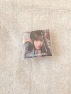 LESSERAFIM ウンチェ　ガチャガチャ　CD風アクリルチャーム