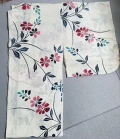d*7様 浴衣 花柄 白地 ＋ 帯3本セット シミあり 中古 現状渡し