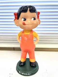 P525 昭和レトロ 不二家ミルキーペコちゃん首 振りフィギュア ソフビのサムネイル