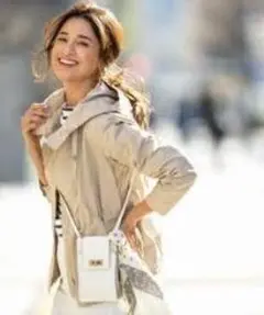 【23区】洗える ライトタッサー　フーデットブルゾンパーカー　 ベージュ