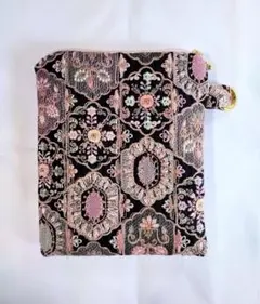 ✿インド刺繍生地✿保冷ポーチのサムネイル