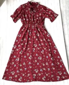 ✨花柄✨ロングワンピース 赤 小花柄 ウエストゴム Mサイズ
