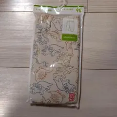 ユニクロ　レギンス七分丈　恐竜　リラックスフィット90