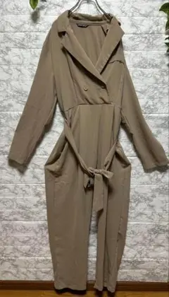SHEIN　ベージュ ジャンプスーツ L ウエスト絞りのサムネイル