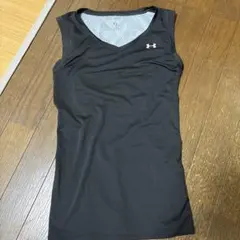アンダーアーマー　インナー　タンクトップ　アンダー　夏　黒　smのサムネイル