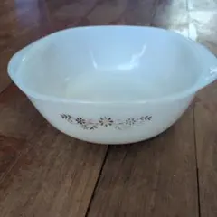 花柄装飾 四角いガラス製ボウル