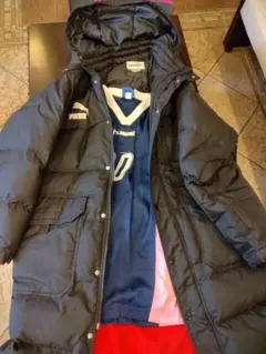 PUMA ダウンジャケット 黒 フード付き