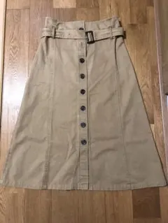 Discortベルト付きロングスカート