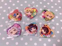 ジョジョ 黄金の風　ブチャラティチーム　ハート型　缶バッジ　全種セット