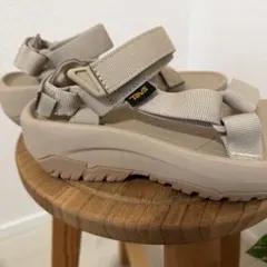 Teva サンダル ベージュ系のサムネイル