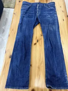 ディースクエアード