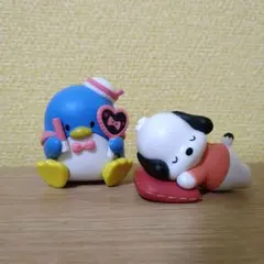 サンリオ　はぴだんぶい　カプセルトイ　タキシードサム　ポチャッコ