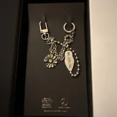 PEACEMINUSONE THE FIRST FAN CASETiFYチェーン