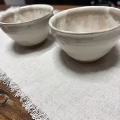 陶器製クリーム色丸型ボウル2個セット